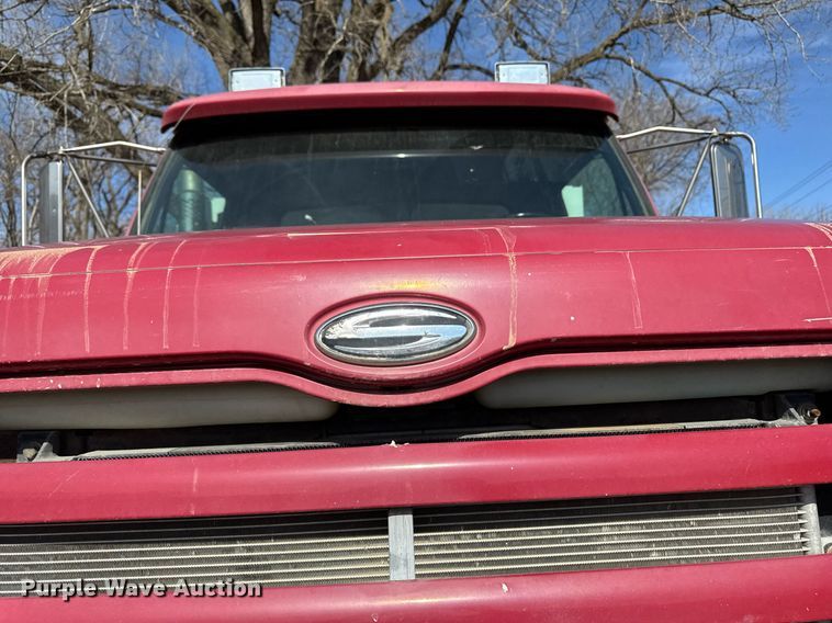 image for item EM3724 2000 Sterling  L8511 dump truck