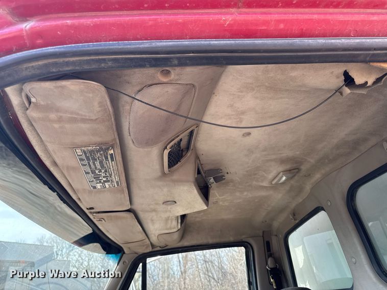 image for item EM3724 2000 Sterling  L8511 dump truck