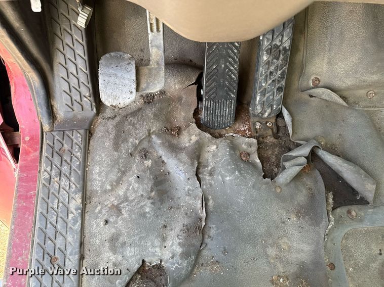 image for item EM3724 2000 Sterling  L8511 dump truck