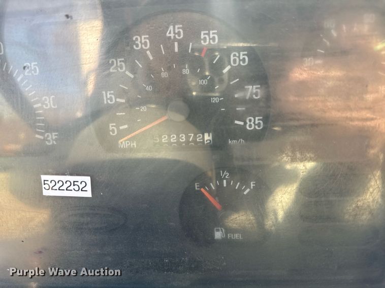 image for item EM3724 2000 Sterling  L8511 dump truck