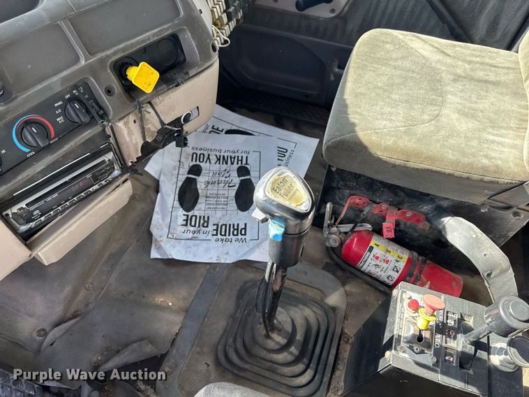 image for item EM3724 2000 Sterling  L8511 dump truck