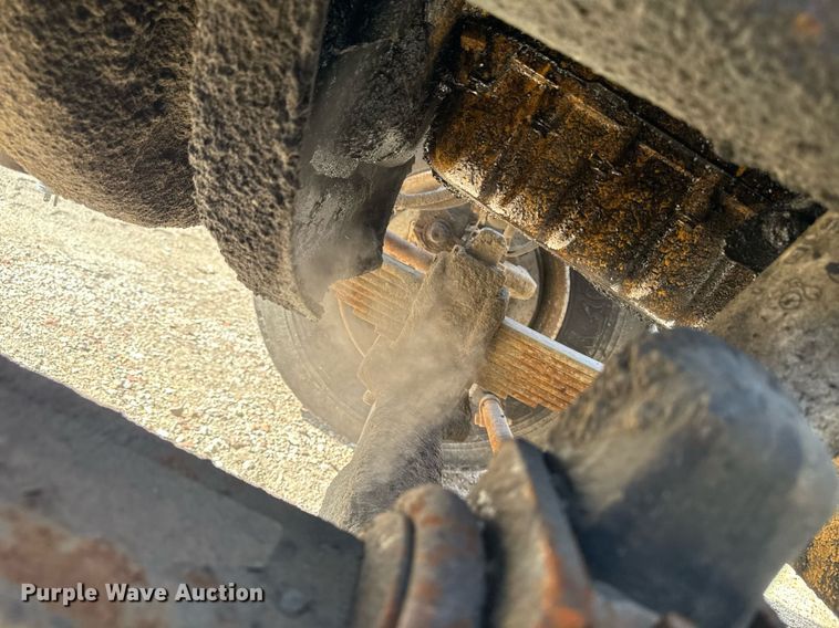 image for item EM3724 2000 Sterling  L8511 dump truck