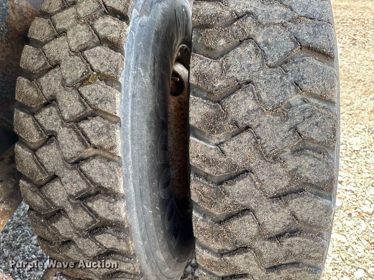 image for item EM3724 2000 Sterling  L8511 dump truck