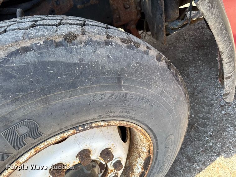 image for item EM3724 2000 Sterling  L8511 dump truck