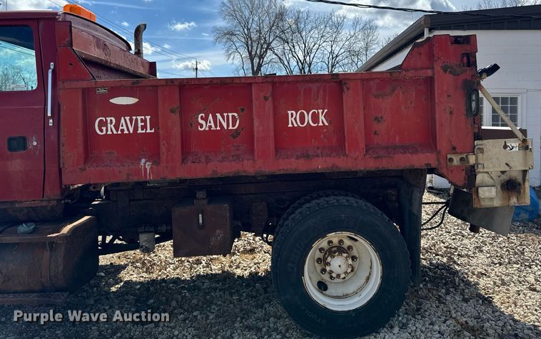 image for item EM3725 1994 Ford LN8000 dump truck