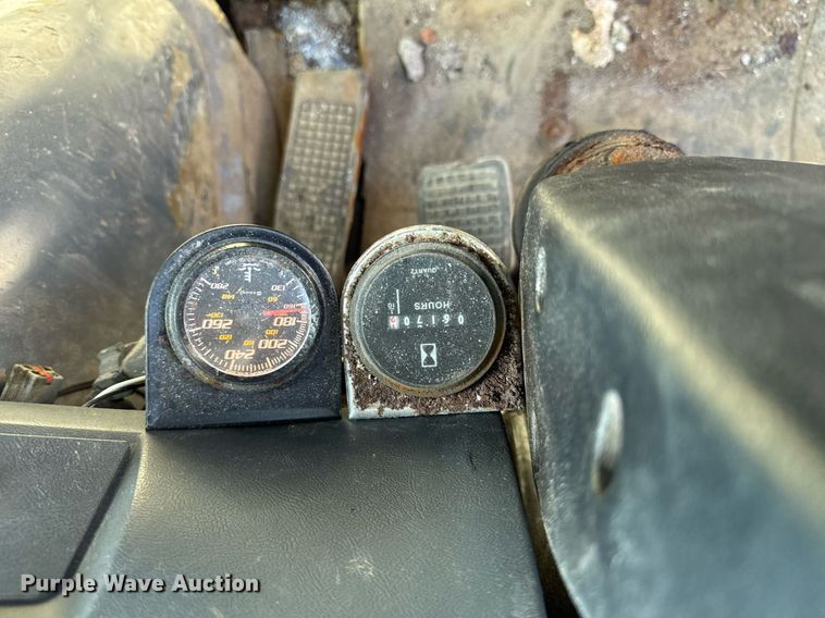 image for item EM3725 1994 Ford LN8000 dump truck