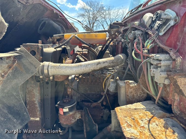 image for item EM3725 1994 Ford LN8000 dump truck