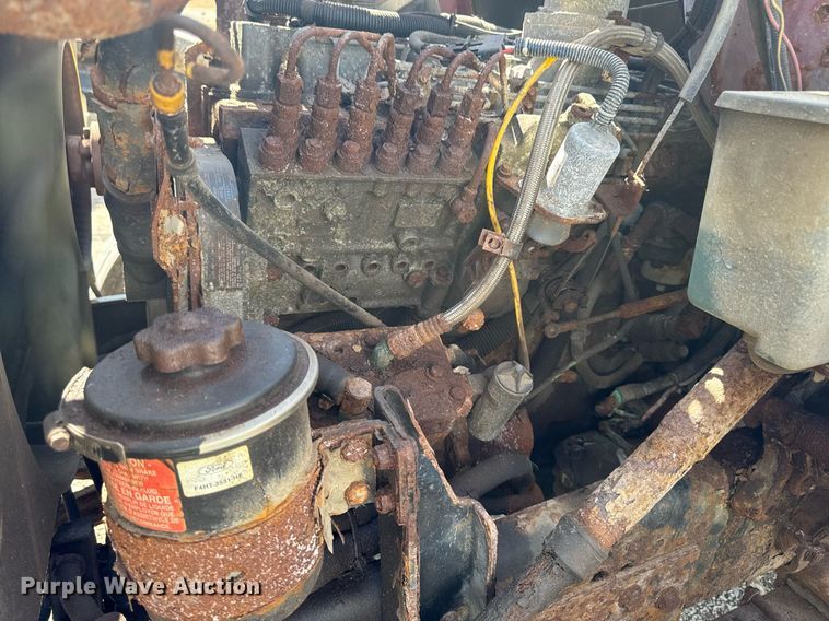 image for item EM3725 1994 Ford LN8000 dump truck