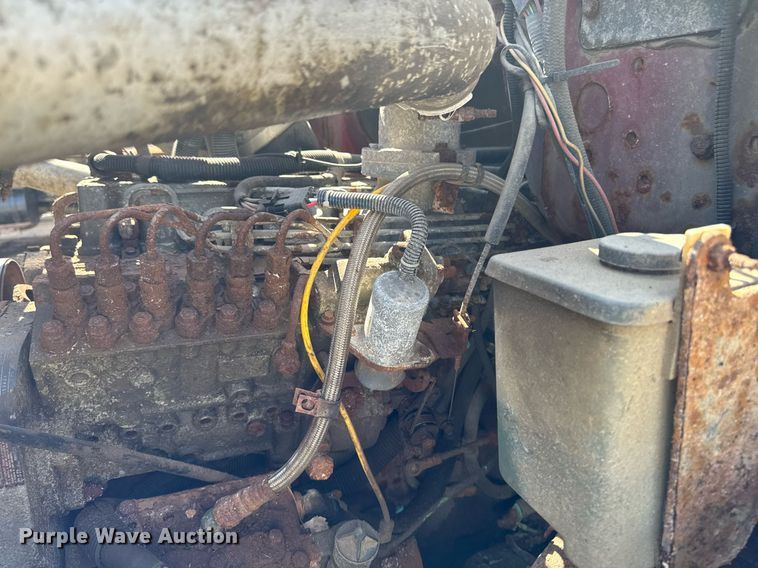 image for item EM3725 1994 Ford LN8000 dump truck