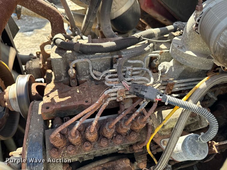 image for item EM3725 1994 Ford LN8000 dump truck