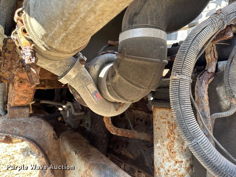 image for item EM3725 1994 Ford LN8000 dump truck