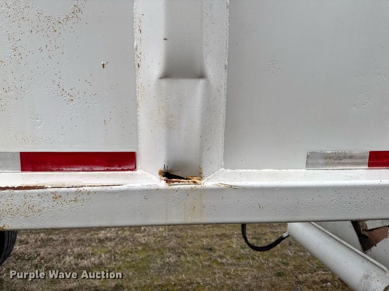 image for item EM3760 1998 Corn Belt MFG S-4202-N bottom dump trailer