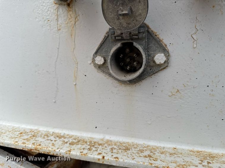 image for item EM3760 1998 Corn Belt MFG S-4202-N bottom dump trailer