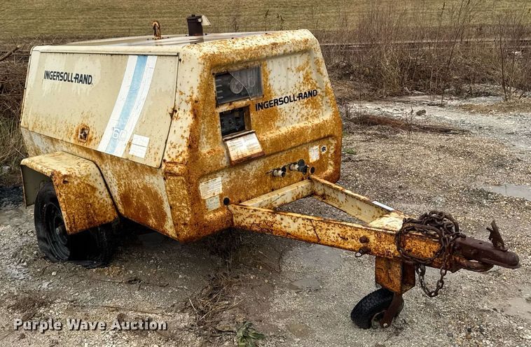 image for item EM3771 1987 Ingersoll Rand P-160A-W-W air compressor