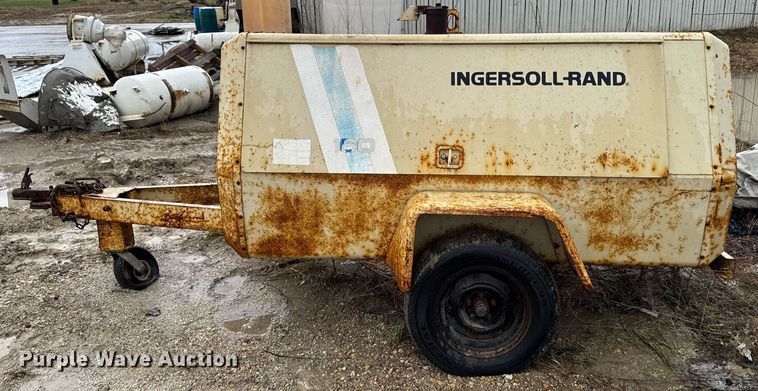 image for item EM3771 1987 Ingersoll Rand P-160A-W-W air compressor