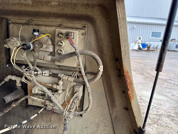 image for item EM3771 1987 Ingersoll Rand P-160A-W-W air compressor