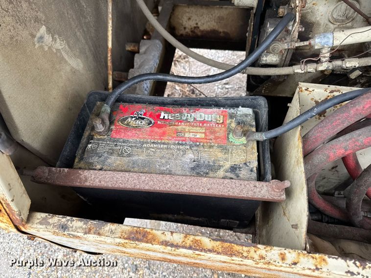 image for item EM3771 1987 Ingersoll Rand P-160A-W-W air compressor