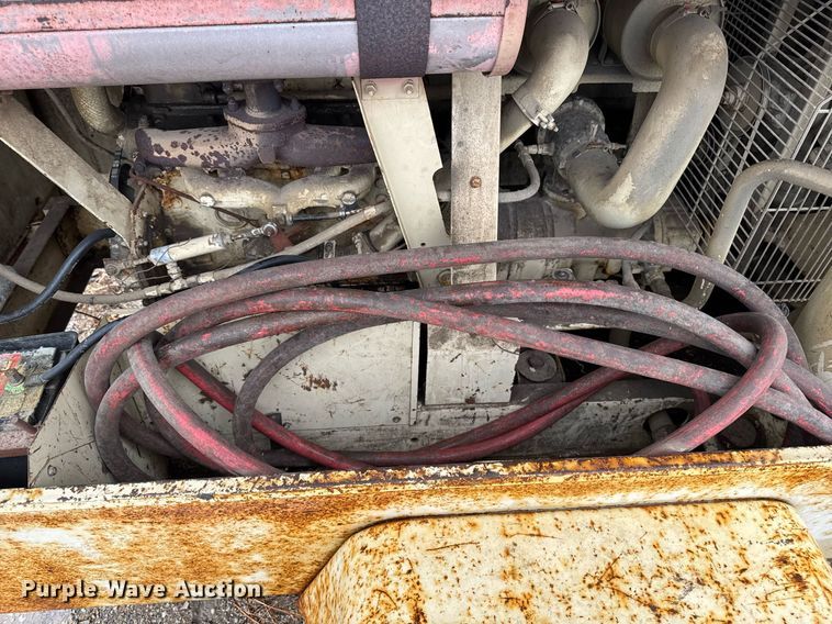 image for item EM3771 1987 Ingersoll Rand P-160A-W-W air compressor