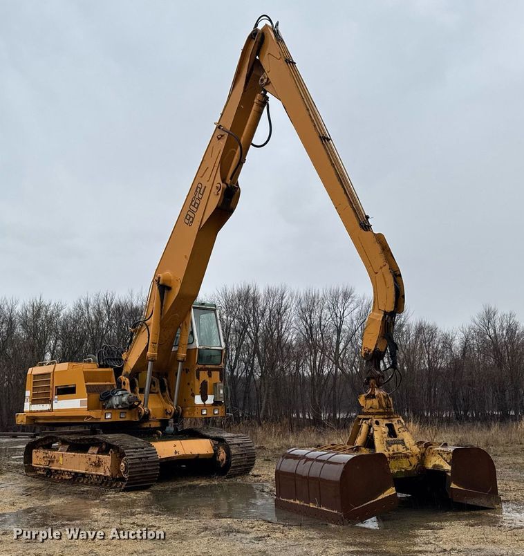 image for item EM3772 Liebherr 962 material handler