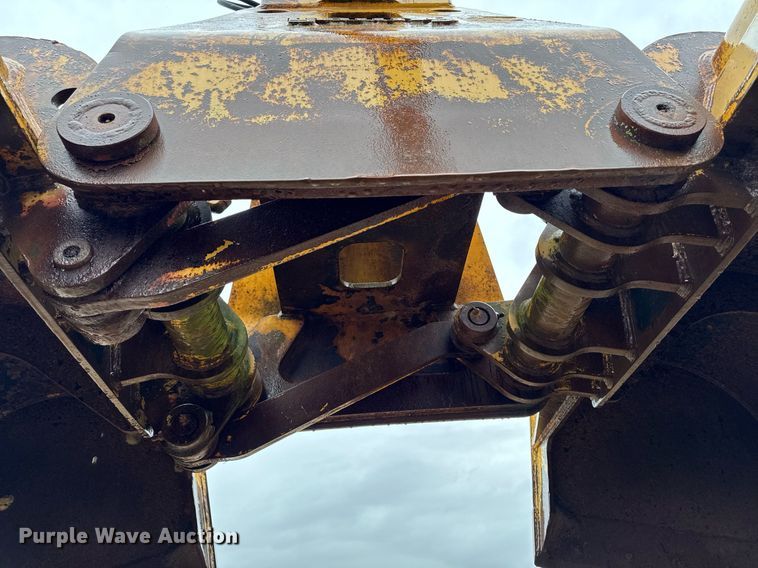 image for item EM3772 Liebherr 962 material handler