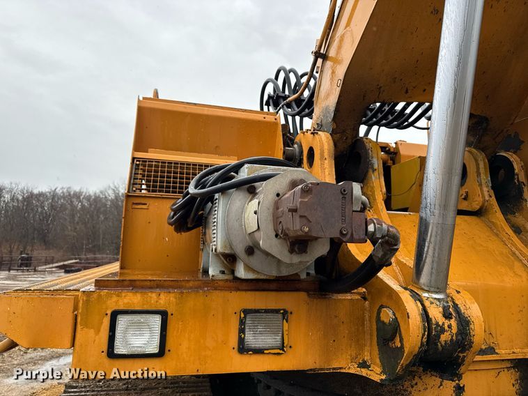 image for item EM3772 Liebherr 962 material handler