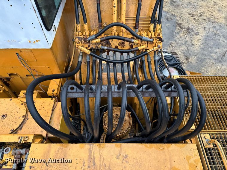 image for item EM3772 Liebherr 962 material handler