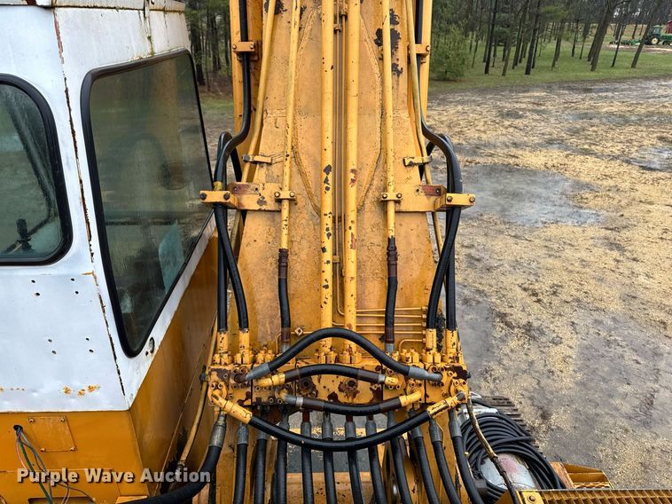 image for item EM3772 Liebherr 962 material handler