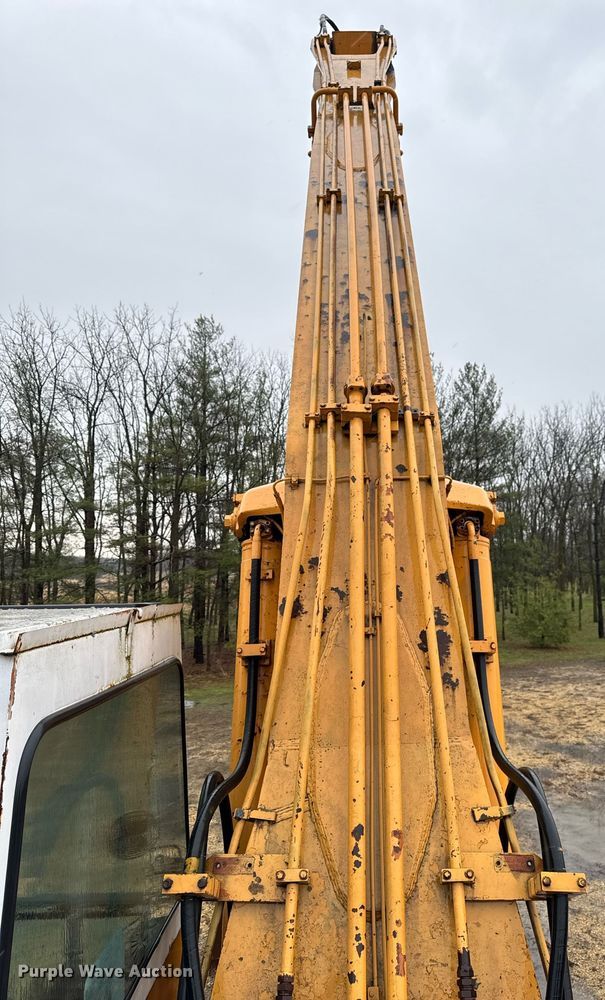 image for item EM3772 Liebherr 962 material handler