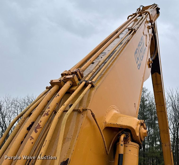 image for item EM3772 Liebherr 962 material handler