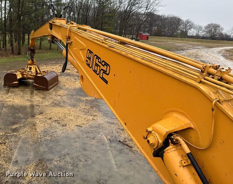 image for item EM3772 Liebherr 962 material handler