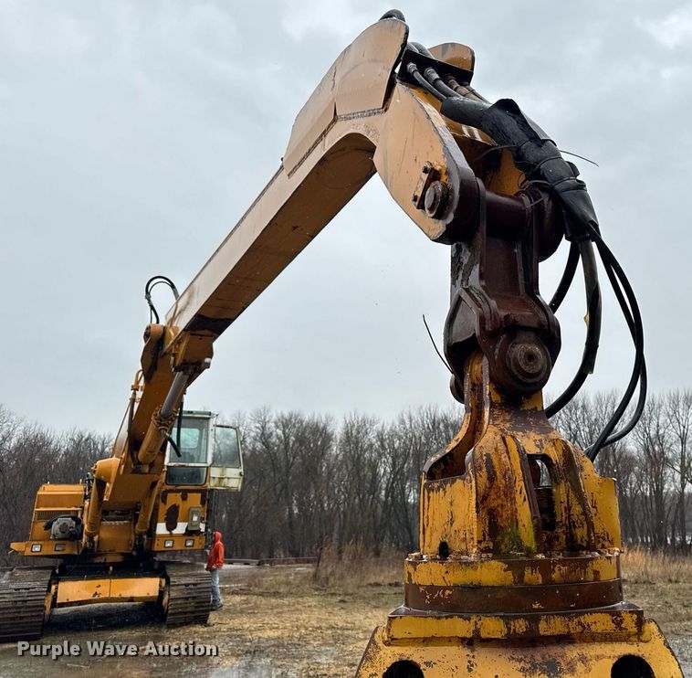 image for item EM3772 Liebherr 962 material handler