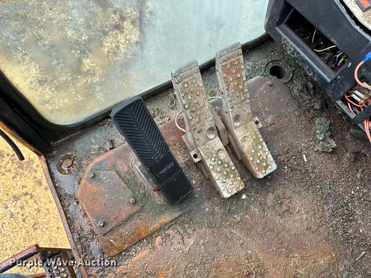 image for item EM3772 Liebherr 962 material handler