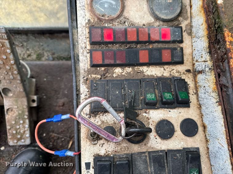 image for item EM3772 Liebherr 962 material handler