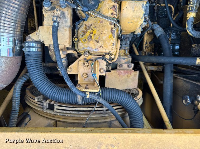 image for item EM3772 Liebherr 962 material handler