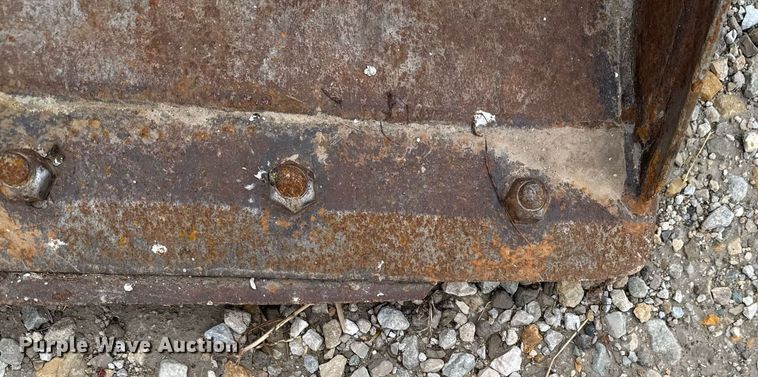 image for item EM3776 2006 Mustang MTL 25 tracked skid steer loader