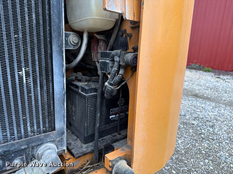 image for item EM3776 2006 Mustang MTL 25 tracked skid steer loader