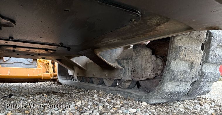 image for item EM3776 2006 Mustang MTL 25 tracked skid steer loader