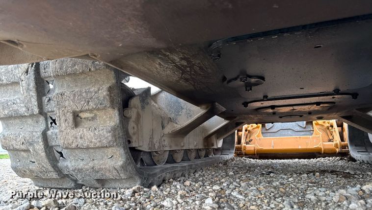 image for item EM3776 2006 Mustang MTL 25 tracked skid steer loader