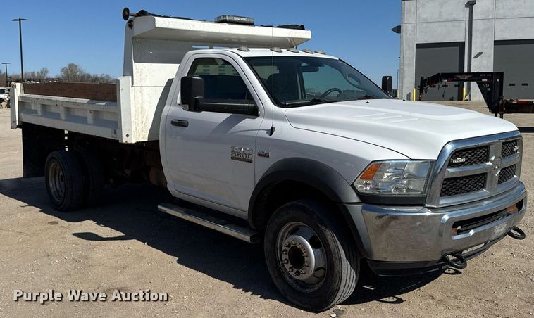 image for item EM3786 2018 Dodge Ram 5500 dump truck