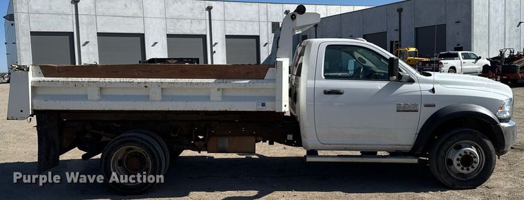 image for item EM3786 2018 Dodge Ram 5500 dump truck