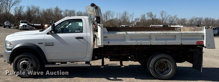 image for item EM3786 2018 Dodge Ram 5500 dump truck