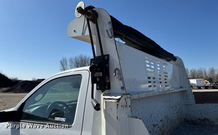 image for item EM3786 2018 Dodge Ram 5500 dump truck
