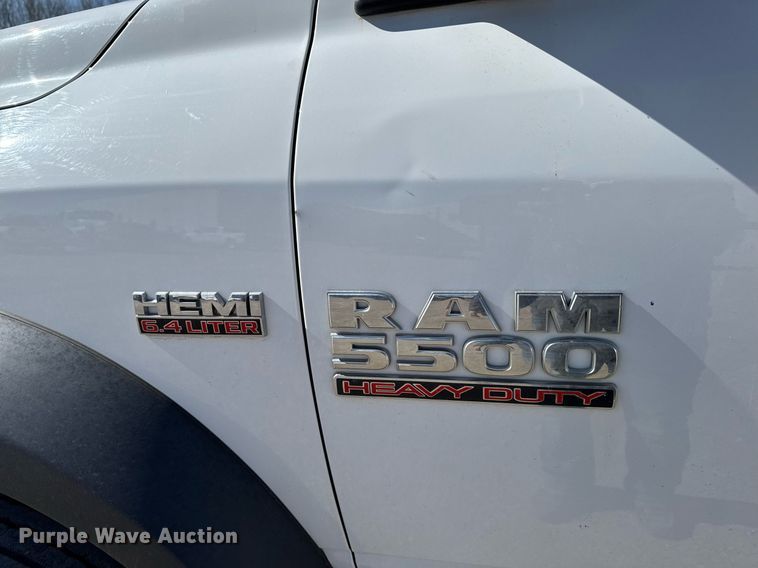 image for item EM3786 2018 Dodge Ram 5500 dump truck