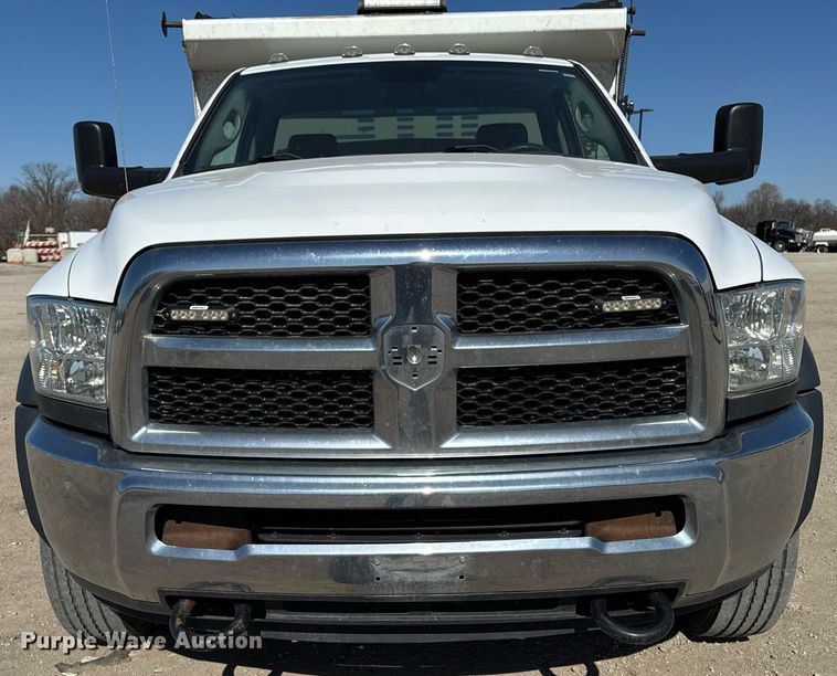 image for item EM3786 2018 Dodge Ram 5500 dump truck
