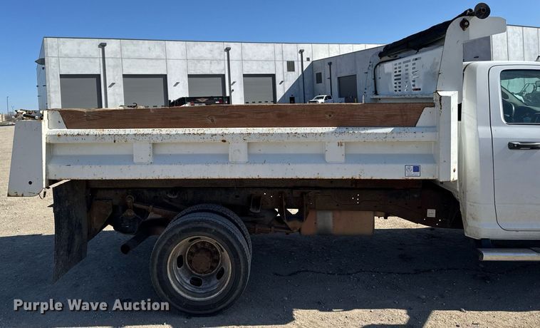 image for item EM3786 2018 Dodge Ram 5500 dump truck