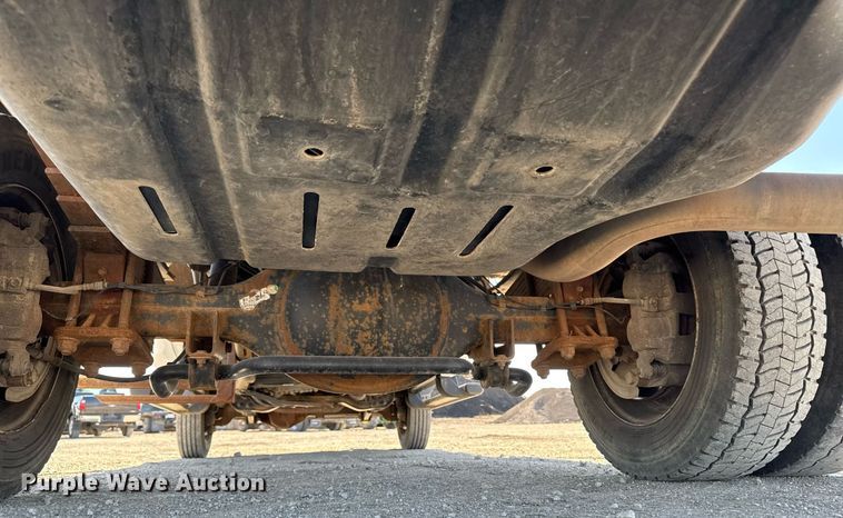 image for item EM3786 2018 Dodge Ram 5500 dump truck