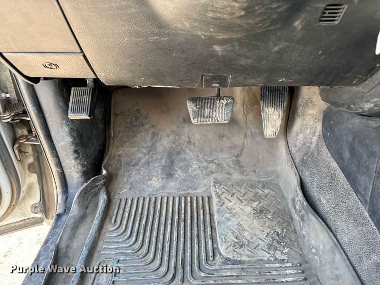 image for item EM3786 2018 Dodge Ram 5500 dump truck