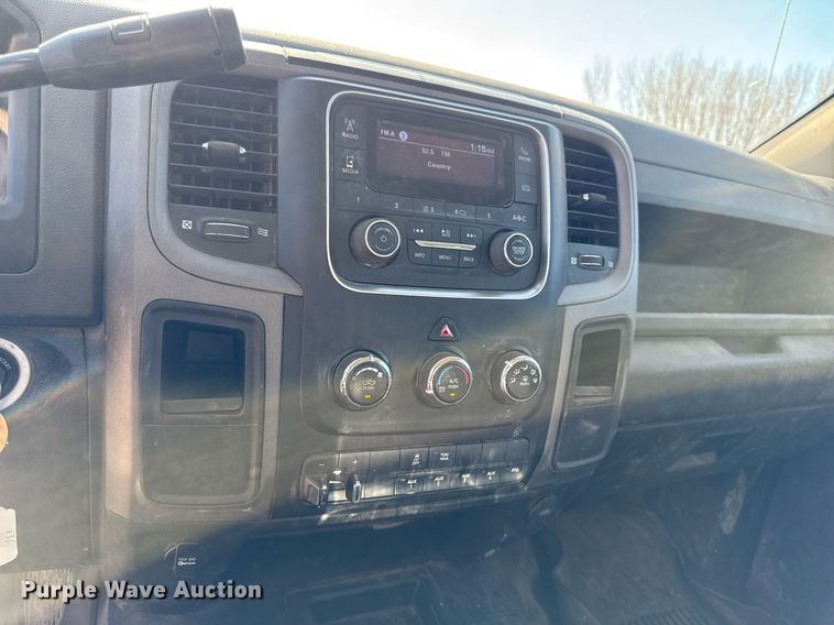 image for item EM3786 2018 Dodge Ram 5500 dump truck