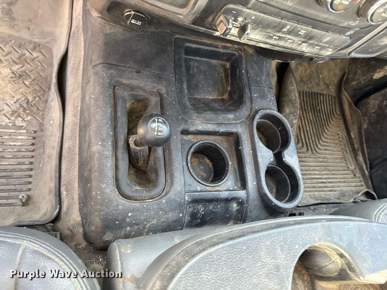 image for item EM3786 2018 Dodge Ram 5500 dump truck