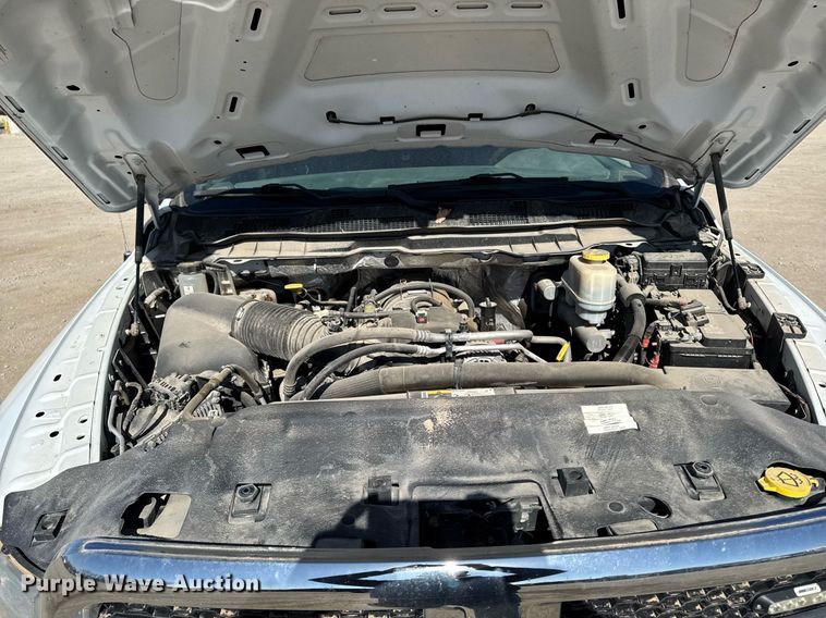 image for item EM3786 2018 Dodge Ram 5500 dump truck